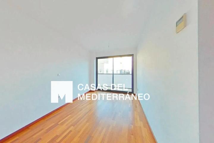 ACOGEDORA VIVIENDA DE 2 DORMITORIOS Y 2 BAÑO CON PLAZA DE GARAJE EN EL BARRIO DE NOU BENICALAP photo 0