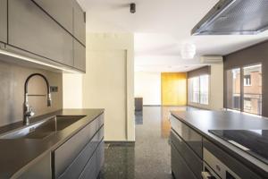 120 m2 ACABAT DE REFORMAR A TOCANT EL PARC DE VALLPARADIS photo 0