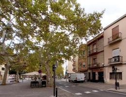 TOTALMENT REFORMAT DE 100 m2 A LA RAMBLA DAVANT MERCAT INDEPENDENCIA photo 0