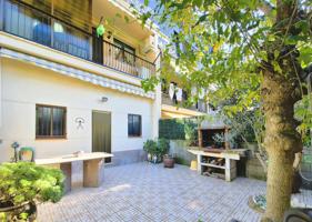 MAGNIFICA UNIFAMILIAR DE 230 m2 CON 3 HAB DOBLES Y GRAN ESTUDIO 55 m2 photo 0