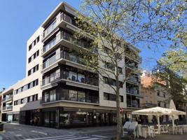 DUPLEX SEMINOU 4 HAB AL CARRER IRENEU CANTONADA AMB LA RAMBLA photo 0