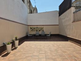 PLANTA BAJA AÑO 2009 DE 3 HAB CON PATIO 60 m2 SUR EN FRANCESC MACIA photo 0