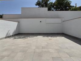 MAGNIFICA PLANTA BAIXA DE 152 m2 i 4 HAB OBRA NOVA AMB PATI 52 m2 A PERE PARRES photo 0