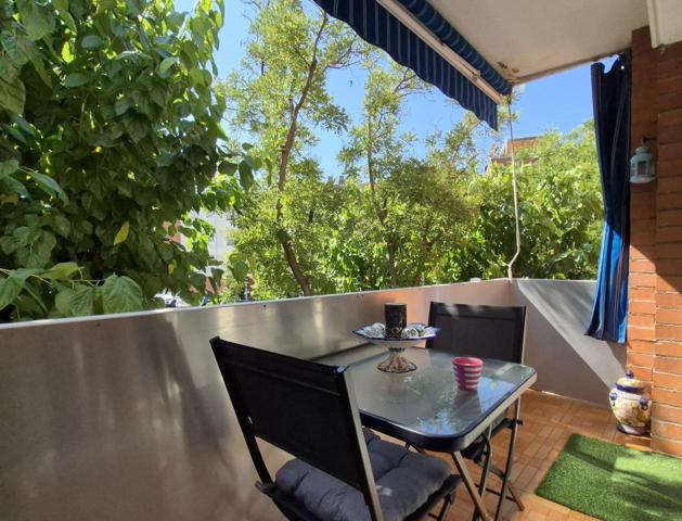 PRIMER PISO ESQUINERO DE 83 m2 CON 3 HAB Y BALCON SUR COMPLETAMENTE REFORMADO photo 0