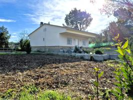 EN CAN SERRA DE 3 HAB Y 100 m2 TODA EN PLANTA EDIFICADA EN PARCELA TOTALMENTE LLANA DE 650 m2 MAGNIFICAS VISTAS A MONTSERRAT photo 0