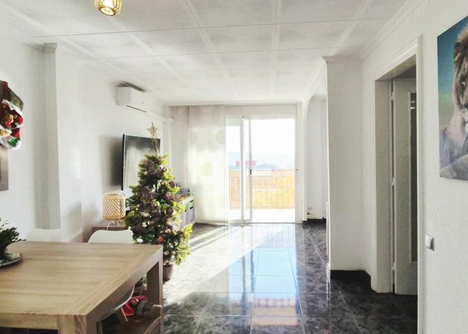 EN XUQUER DE 85 m2 REFORMADO Y ASCENSOR COMPLETAMENTE SUR photo 0