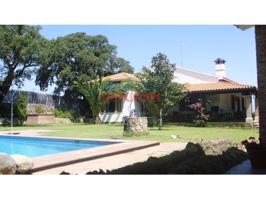 Casa De Campo En venta en Navalmoral De La Mata photo 0