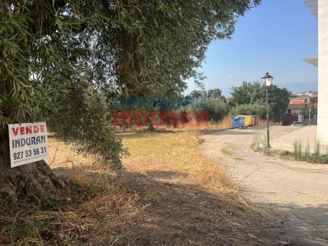 Terreno Urbanizable En venta en Peraleda De La Mata photo 0