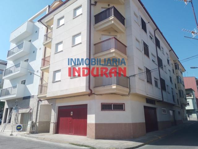 Piso En venta en Navalmoral De La Mata photo 0