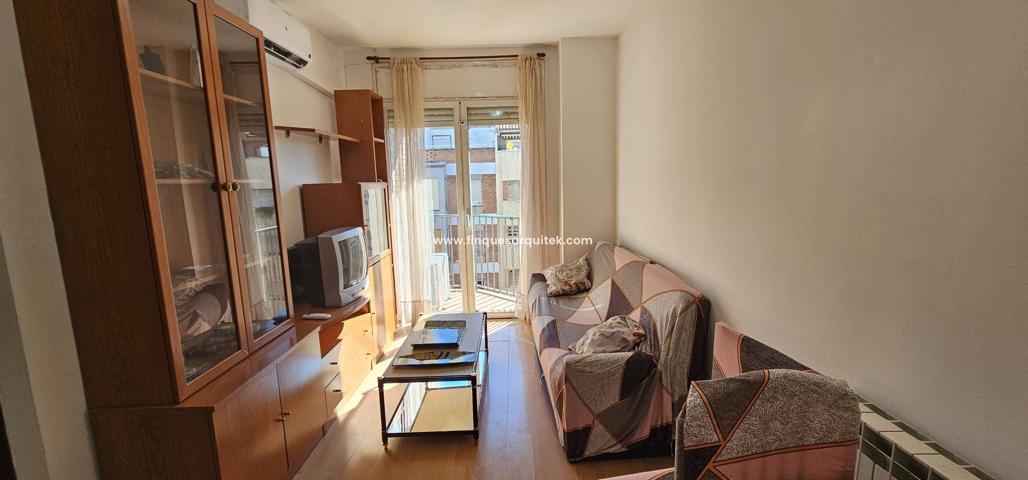 Apartamento 2 habitaciones Av. Garrigues photo 0