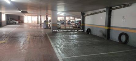 Parking en venta Avenida Blondel photo 0