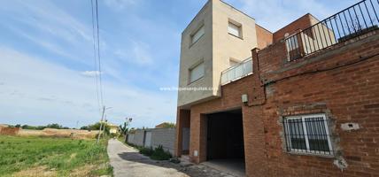 CASA con Ascensor en TERMENS photo 0