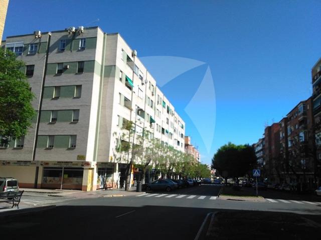 Parking Subterráneo En venta en San Fernando, Badajoz photo 0
