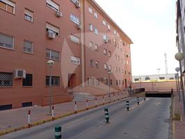 Piso En venta en Urbanización Guadiana, Badajoz photo 0