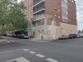 Local En alquiler en Badajoz photo 0
