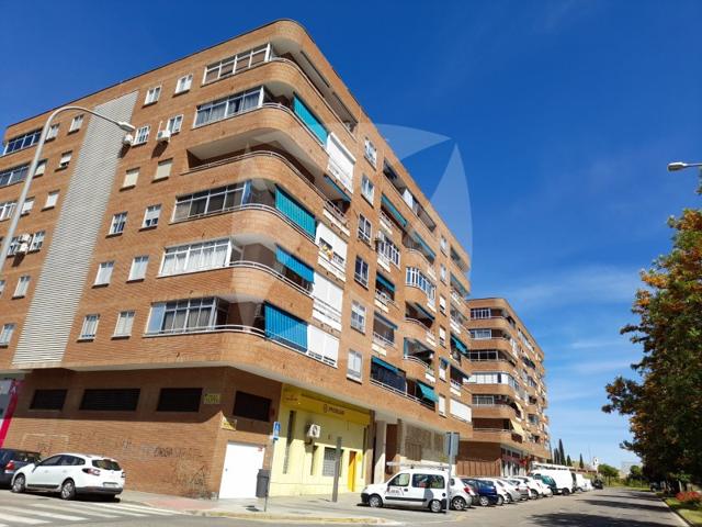 Parking Subterráneo En venta en Valdepasillas, Badajoz photo 0