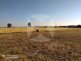 Granja En venta en Valdesalor, Cáceres photo 0