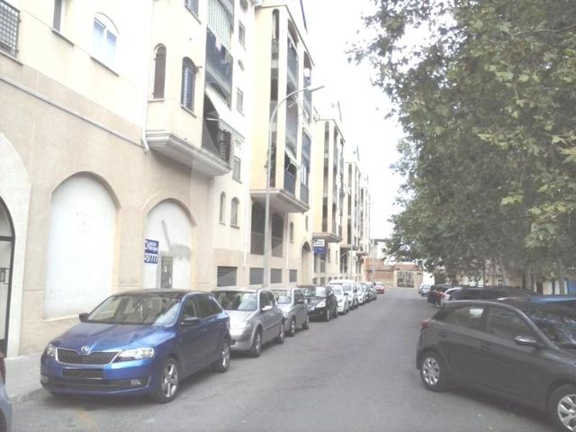 Local En alquiler en Badajoz photo 0