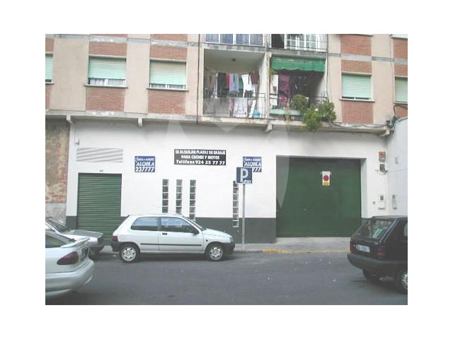 Parking Subterráneo En alquiler en Badajoz photo 0