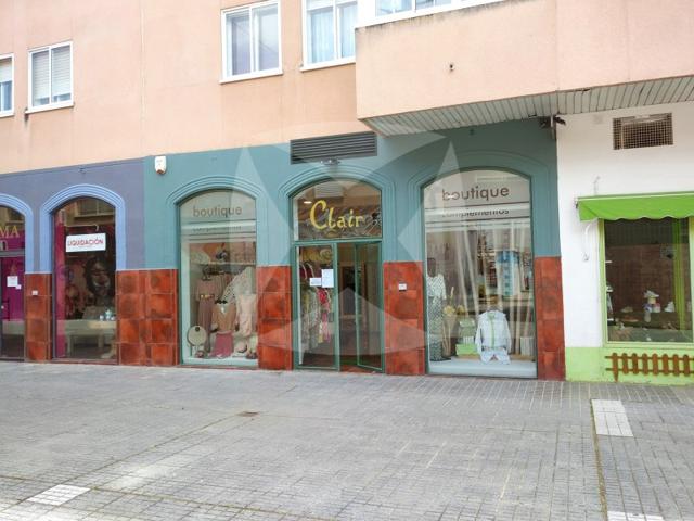 Local En venta en Valdepasillas, Badajoz photo 0