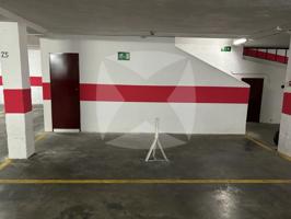 Parking Subterráneo En venta en María Auxiliadora - Cerro Del Viento, Badajoz photo 0