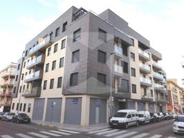 Local En venta en Badajoz photo 0