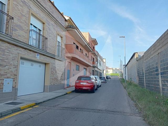 Terreno Urbanizable En venta en La Banasta, Badajoz photo 0