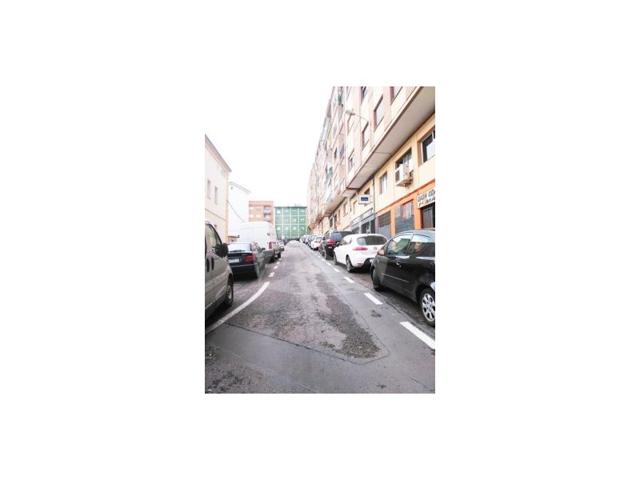Parking En venta en Cáceres photo 0