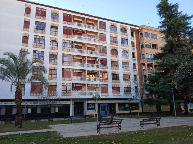 Parking Subterráneo En alquiler en María Auxiliadora, Badajoz photo 0