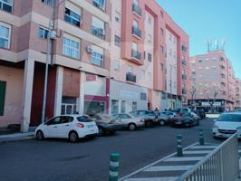 Local En venta en San Fernando, Badajoz photo 0