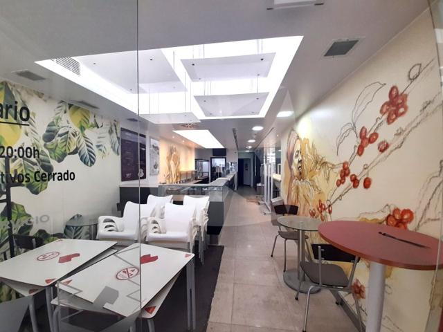 Local En venta en Badajoz photo 0