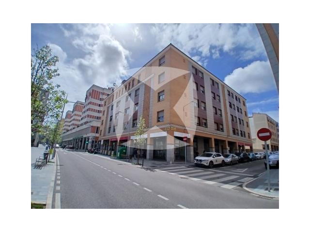 Parking Subterráneo En venta en Badajoz photo 0