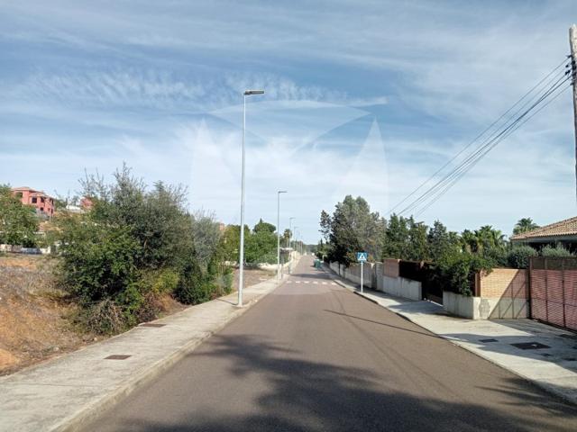 Terrenos Edificables En venta en Badajoz photo 0