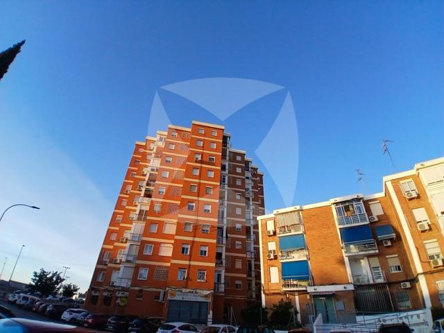 Piso En venta en Badajoz photo 0