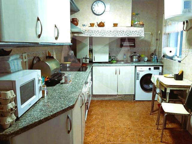 Piso En venta en Badajoz photo 0