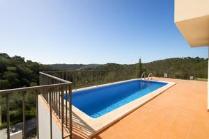 Casa con carácter, vistas a la montaña y piscina privada en Olivella photo 0