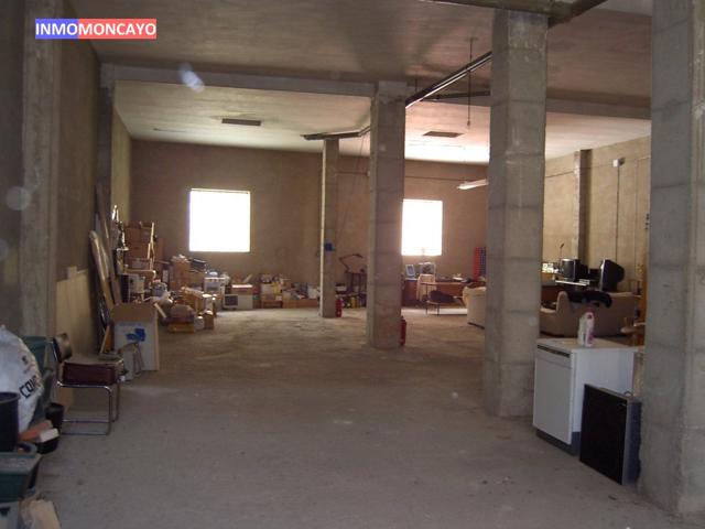 SE ALQUILA LOCAL DIÁFANO EN PLENO CENTRO DE TUDELA photo 0