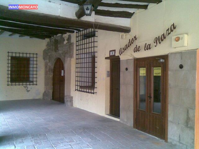 SE VENDE BAR CON BODEGA ANTIGUA EN BORJA photo 0