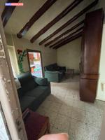 SE VENDE AMPLIA CASA EN NOVALLAS (ZARAGOZA) photo 0