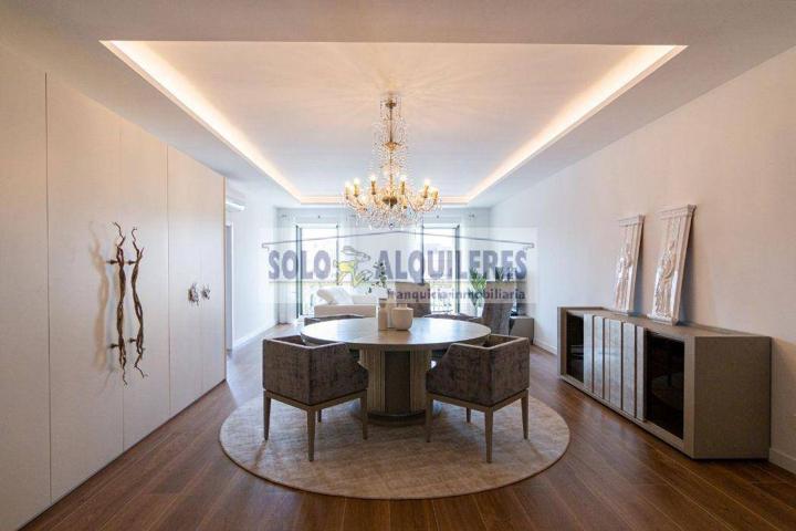 LUJOSA VIVIENDA EN PLAZA DEL CASTILLO photo 0