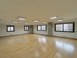 Otro En alquiler en Castillejos - Cuzco, Madrid photo 0