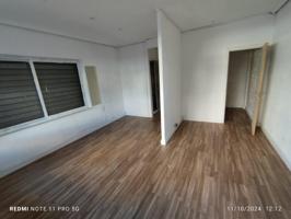 LOCAL COMERCIAL 40 M2 photo 0