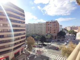 PISO CENTRO DE ALICANTE CON VISTAS DESPEJADAS AV.ÓSCAR ESPLÁ CON GARAJE Y TRASTERO photo 0