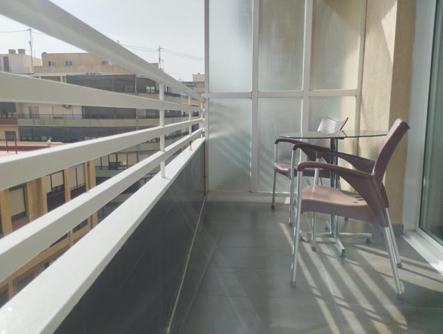 ESTUDIO EXTERIOR EN PLENO CENTRO DE ALICANTE CON TERRAZA photo 0