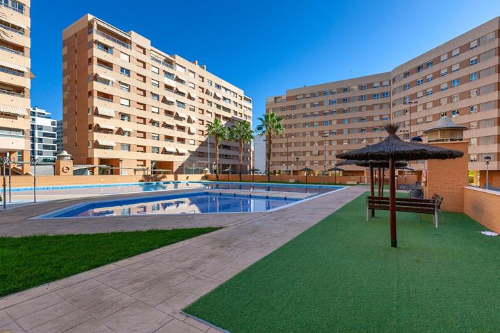 Piso en Pau con 2 plazas de garaje + trastero photo 0