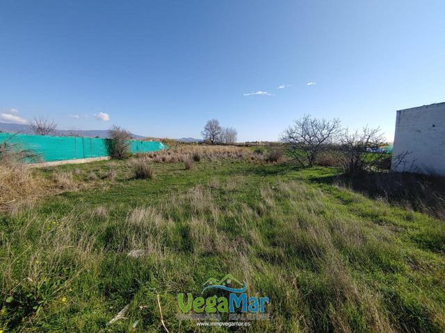 Terreno en venta en Salobreña de 3400 m2 photo 0