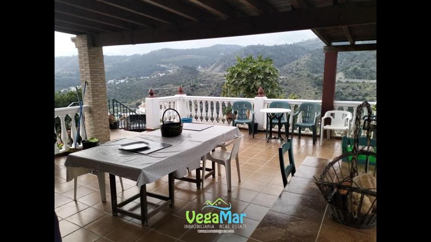 Casa - Chalet en venta en La Herradura de 80 m2 photo 0