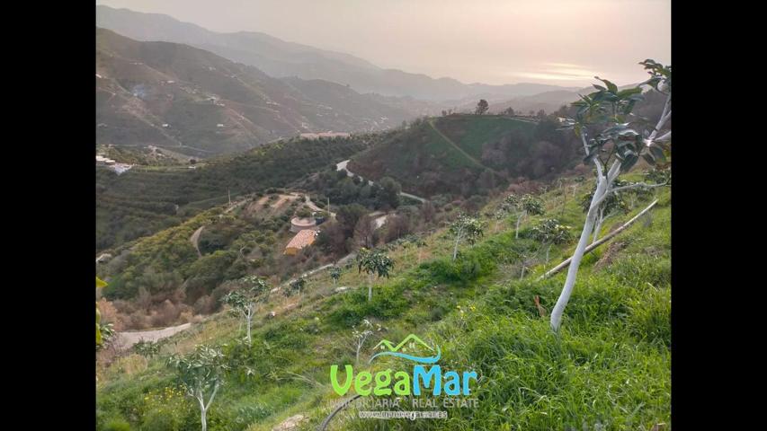 Terreno en venta en El Rescate de 27000 m2 photo 0
