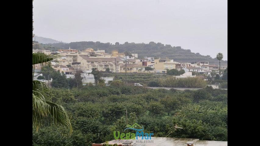 Se vende piso con ref. 1744 en Almuñécar photo 0