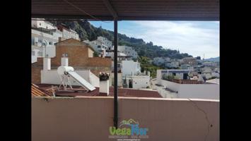 Casa - Chalet en venta en Otívar de 120 m2 photo 0